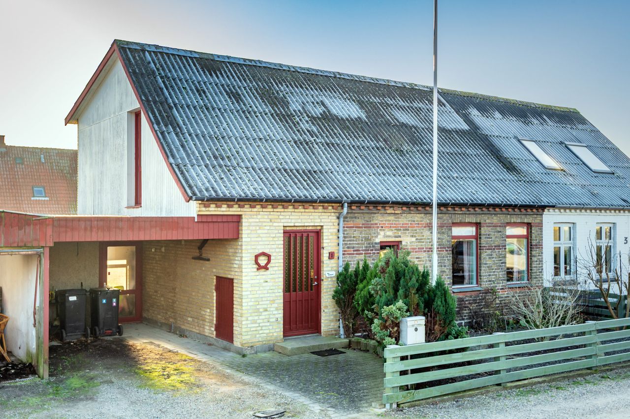 Ejendomsbillede 3 af 24